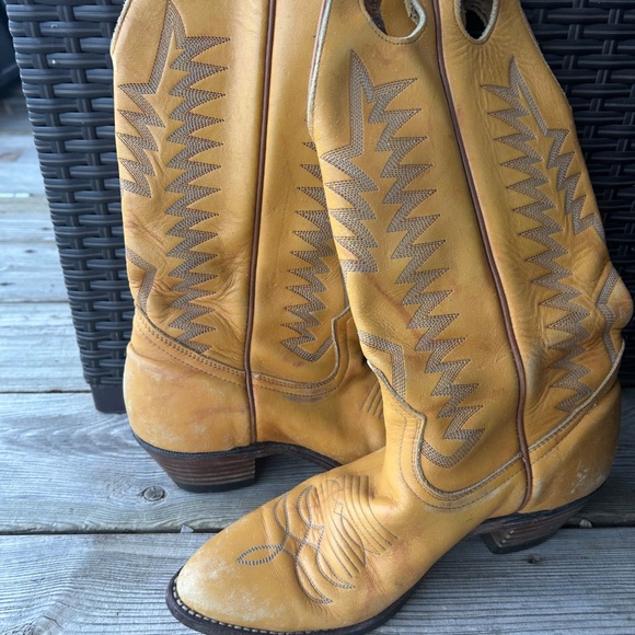 Western Cowboy Boulet Boots Made in Canada Women’s 7 - Picture 14 of 16